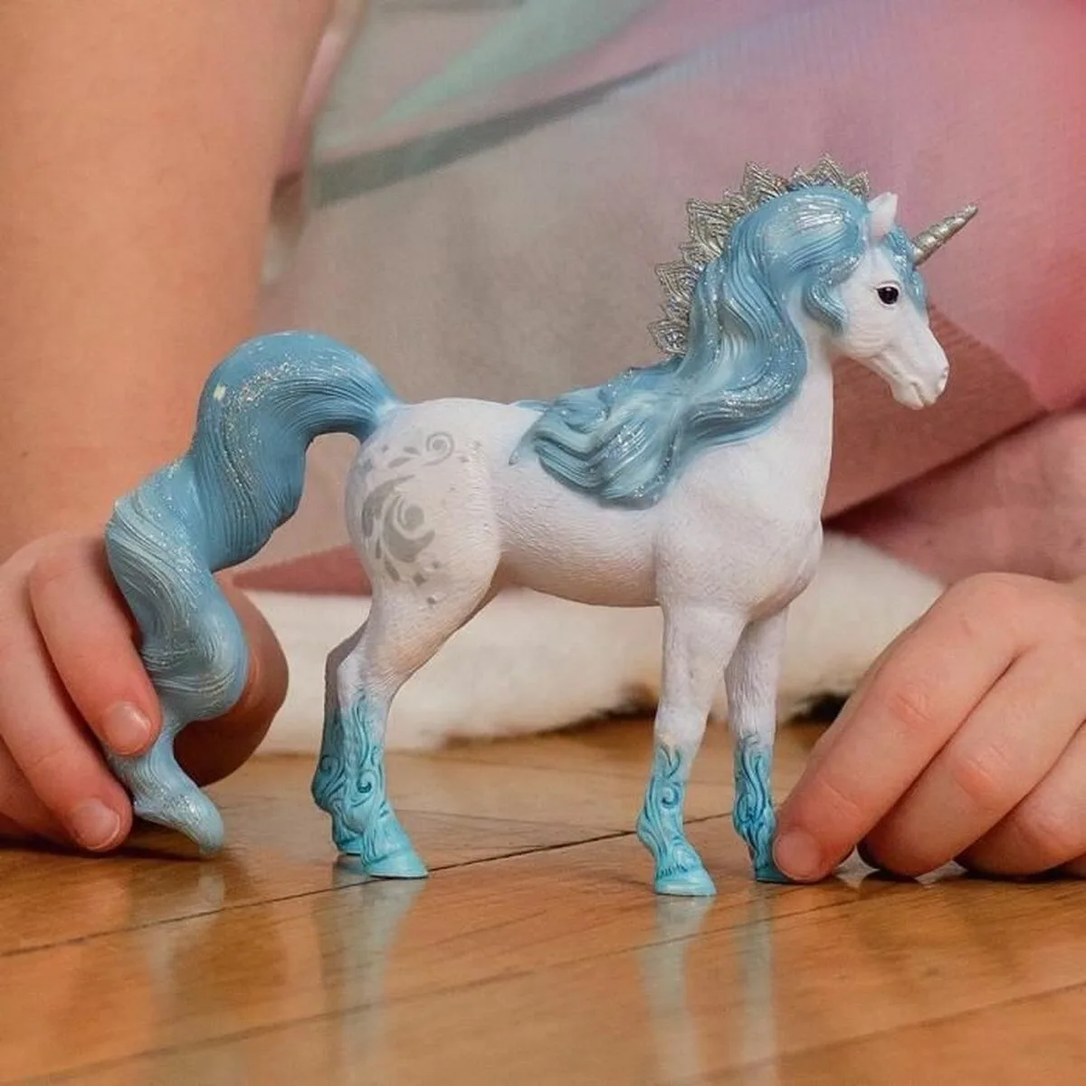 Poney schleich unicorn pvc plastique s719825034. Nous sélectionnons pour Diaytar des produits qui ont une histoire, une âme, et qui sauront trouver une place dans la vôtre.