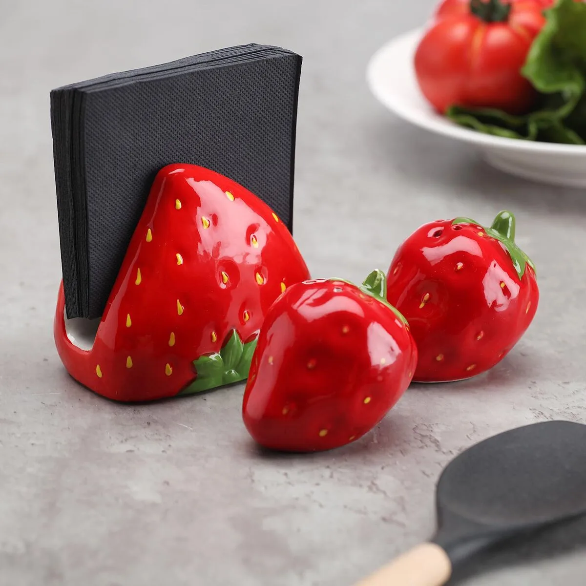 Porte serviettes versa ceramique 9 5 x 10 1 x 7 4 cm fraise s341903583. Bien plus qu'un site, Diaytar est un club. Le club de ceux qui savent reconnaître la valeur d'un produit exceptionnel.