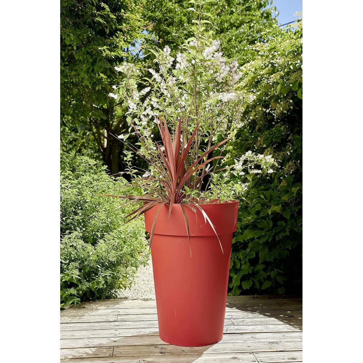 Pot eda tuscan rond o 46 x 65 cm rouge polypropylene s710605442. Diaytar, une vision du shopping en ligne où chaque catégorie de produits, de la high-tech au généraliste, est traitée avec excellence
