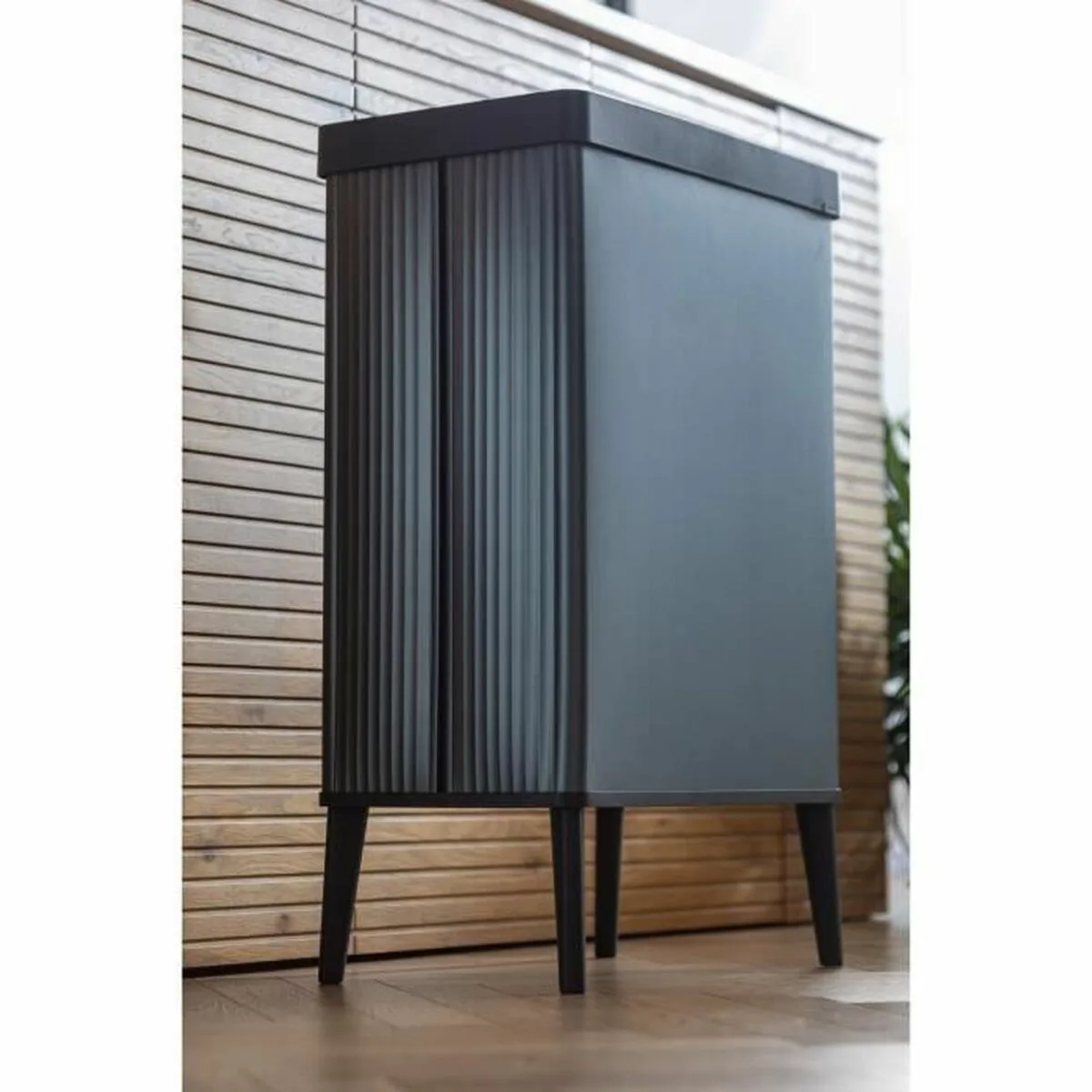 Poubelle curver verto gris plastique 54 l s7101445197. Diaytar, c'est la promesse de trouver ce produit parfait qui répondra à un besoin précis tout en étant un objet de désir