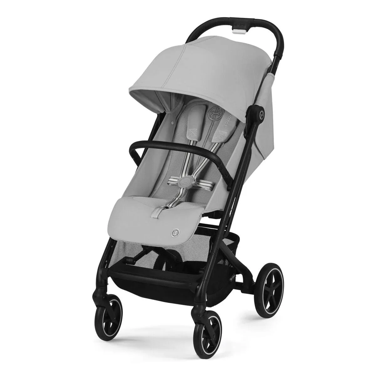 Poussette pour bebe cybex noir s7101973950. La mode selon Diaytar : audacieuse, accessible et toujours dans l'air du temps.