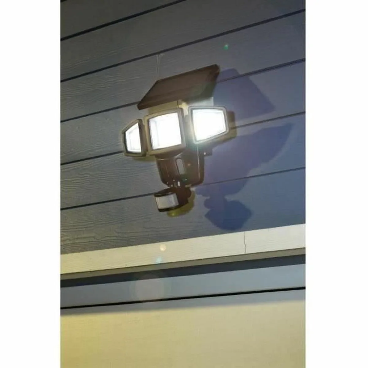 Projecteur galix s7101311136. Diaytar ou l'éloge de la diversité : un catalogue riche et varié où chacun trouve son bonheur, quel que soit son style