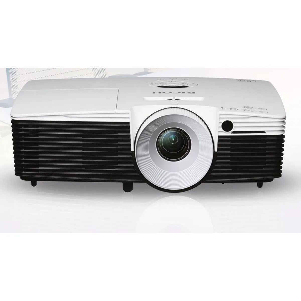 Projecteur ricoh pjx5460 xga 4000 lm m051777392. Diaytar, l'art de mélanger les genres : trouvez l'équipement électronique parfait et l'objet déco qui lui correspondra