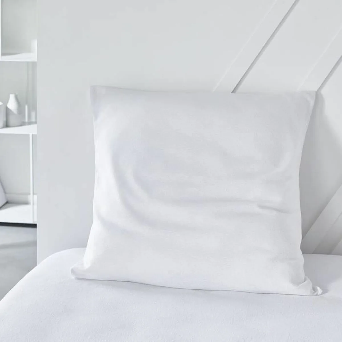 Protege oreiller today essential 60 x 60 cm absorbant s7100289617. Votre foyer mérite le style et le confort des produits Diaytar Home.