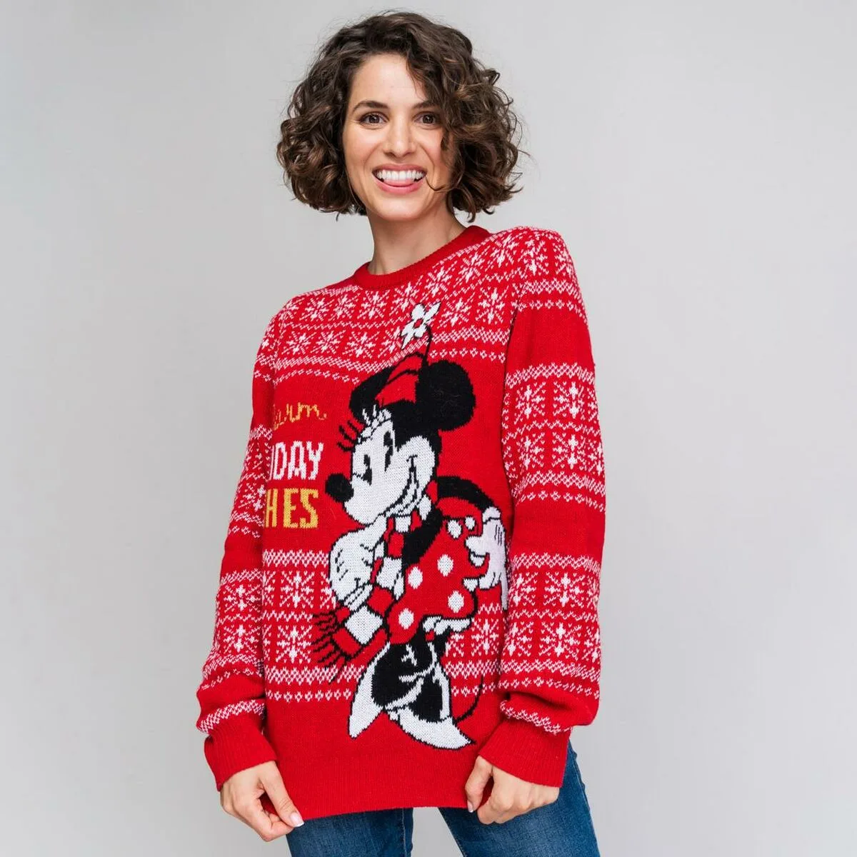 Pull femme minnie mouse rouge s073424524. Révélez votre style avec la collection capsule Diaytar, limitée et exclusive.