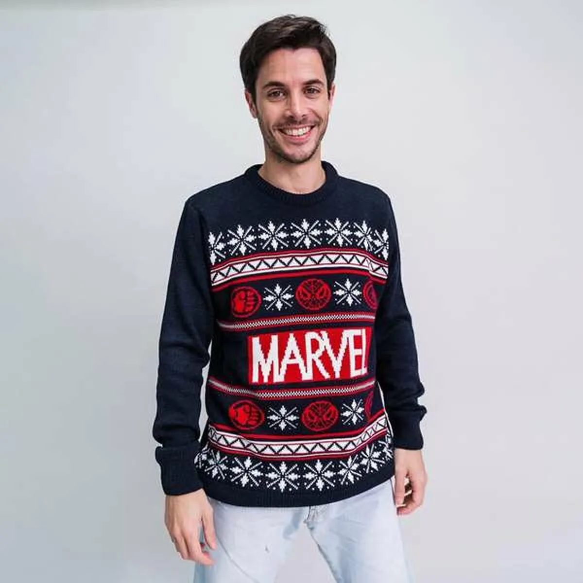 Pull unisex marvel bleu fonce s244712154. Diaytar s'engage à vous proposer une expérience shopping unique avec des produits généraux innovants, tendance et toujours à prix attractifs
