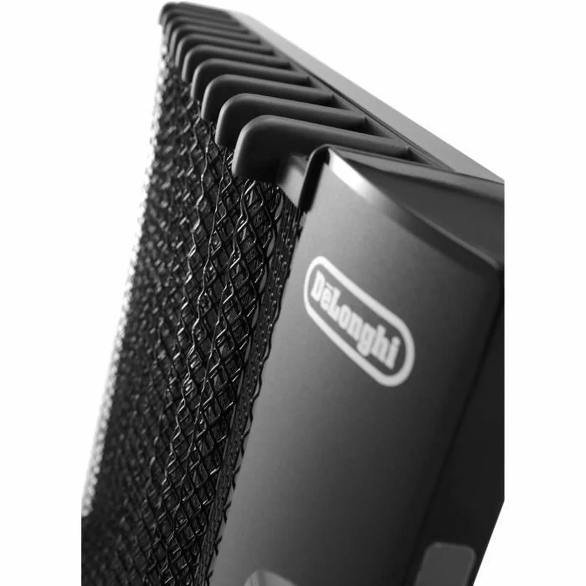 Radiateur delonghi noir 2000 w s719452769. Diaytar incarne le nouveau visage du e-commerce : agile, éclectique et profondément ancré dans les tendances du moment