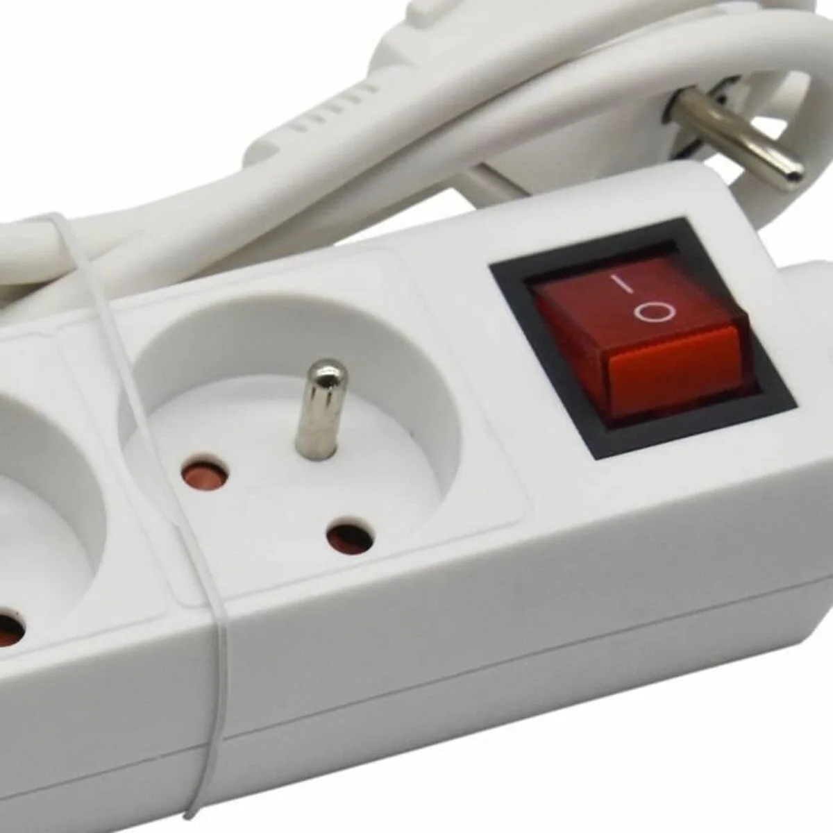 Rallonge 3 prises schuko avec interrupteur gao s7101572788. Notre équipe Diaytar parcourt le globe pour vous dénicher les produits généraux et électroniques les plus prometteurs