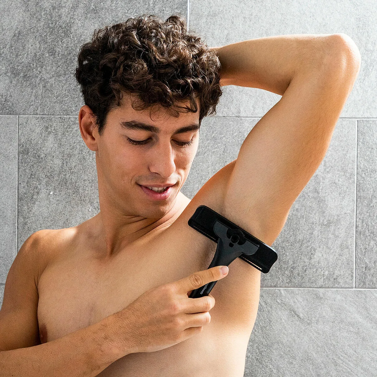 Rasoir pour le corps avec manche extensible en aluminium extaver innovagoods v010385466. Diaytar Home : Créez l'atmosphère parfaite dans chaque pièce de votre maison.