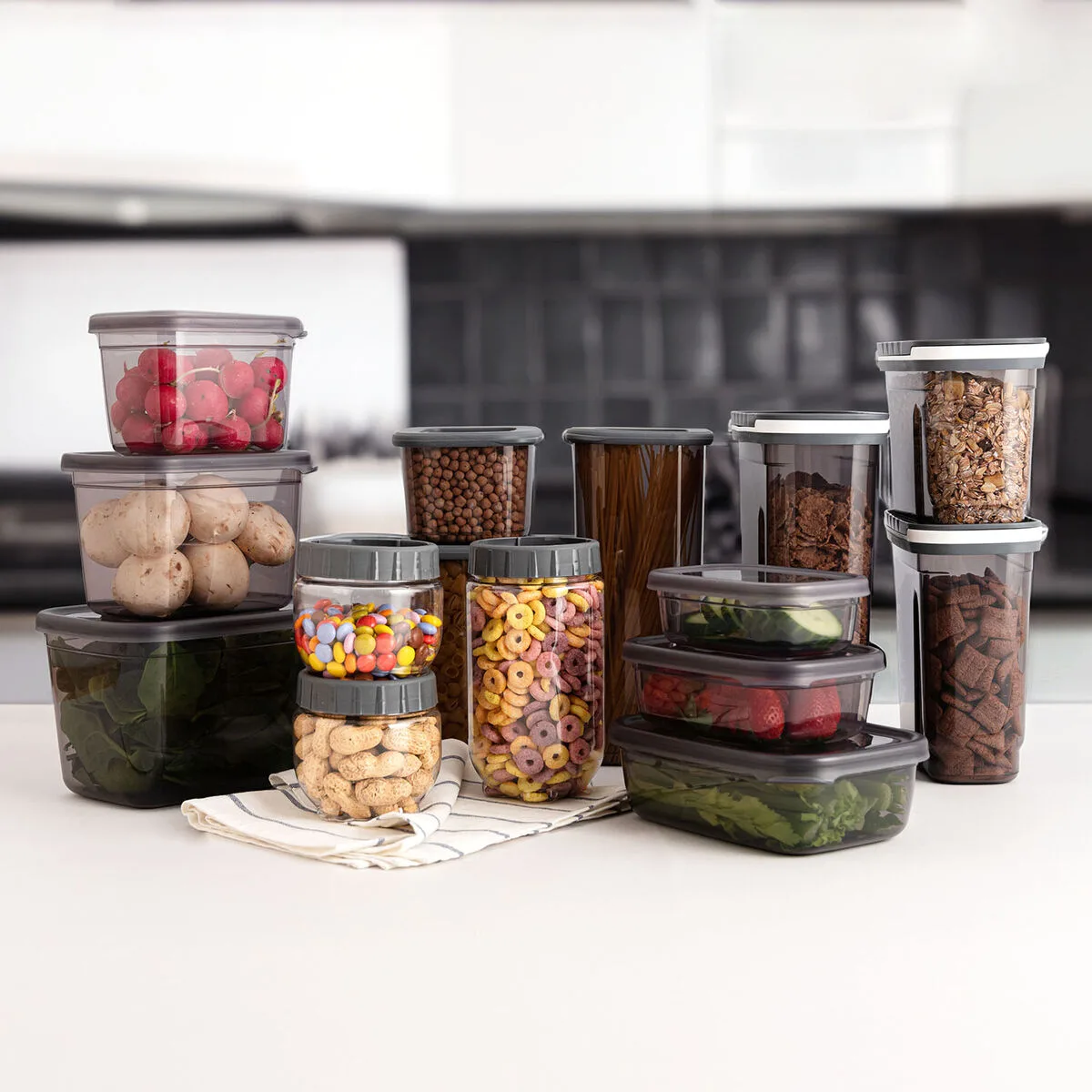 Recipient de conservation des aliments quid city gris 550 ml avec couvercle 12 unites s271068788. Diaytar, le reflect de vos envies multiples : une gamme de produits soigneusement composée pour sa diversité et sa pertinence