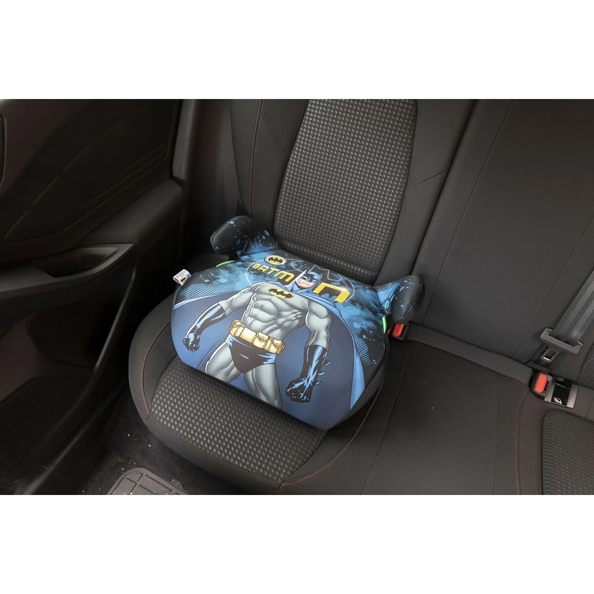 Rehausseur pour voiture tataway batman s3711645743. Diaytar, le nom qui garantit que chaque produit, du plus technologique au plus basique, a été choisi avec goût et exigence