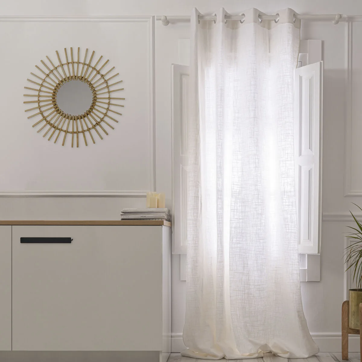 Rideau happyfriday basic blanc 140 x 280 cm d161261573. Bienvenue dans la famille Diaytar. Ici, on ne parle pas de clients, mais de co-créateurs d'un quotidien meilleur.