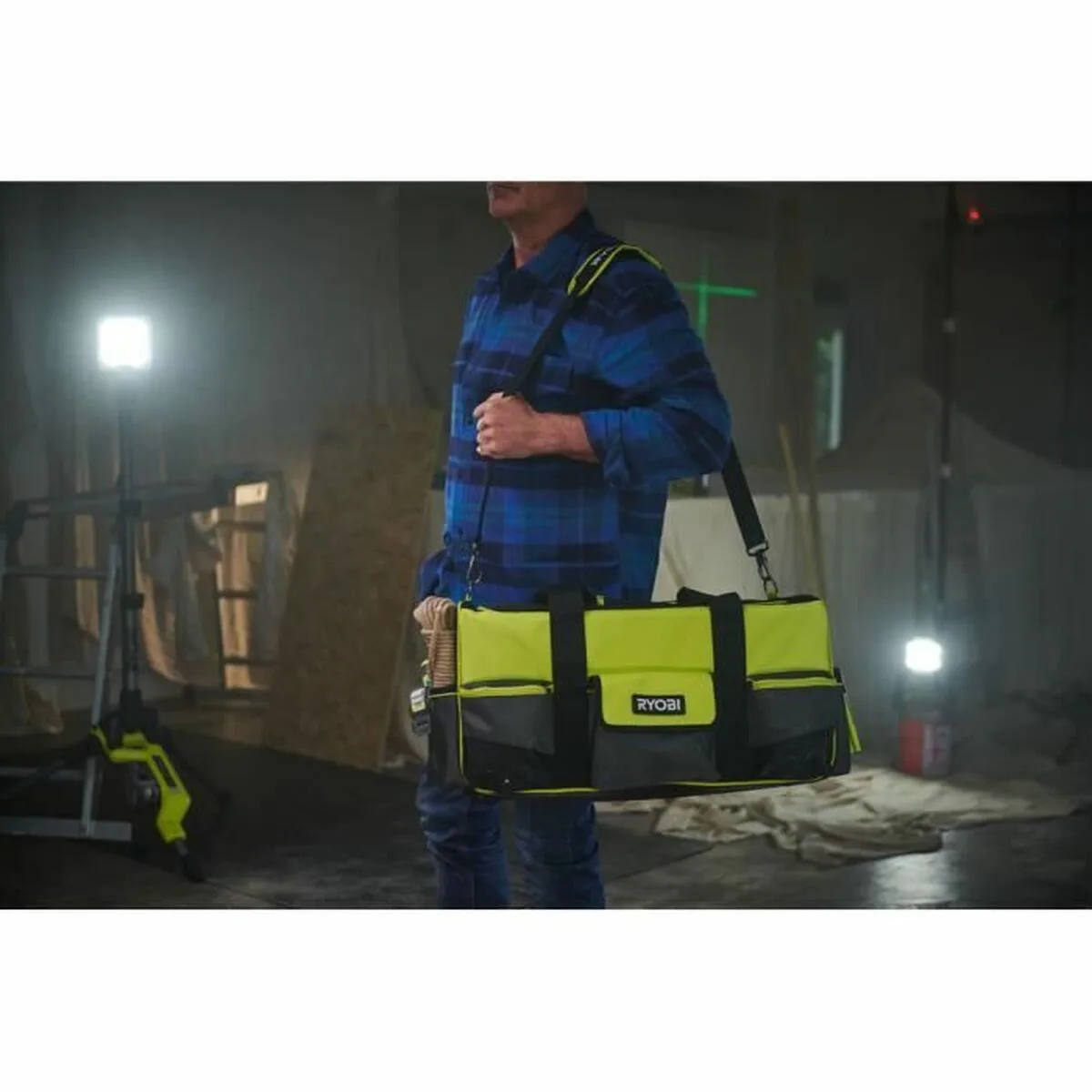 Sac a bandouliere ryobi noir s719564092. Plongez dans l'univers Diaytar où chaque produit raconte une histoire.