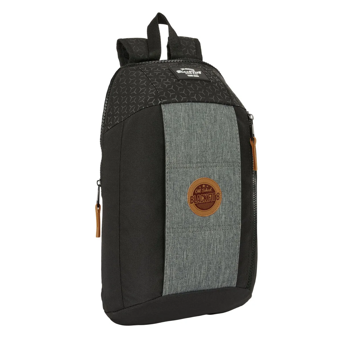 Sac a dos casual blackfit8 old school noir gris 22 x 39 x 10 cm s431192327. La mode selon Diaytar : audacieuse, accessible et toujours dans l'air du temps.