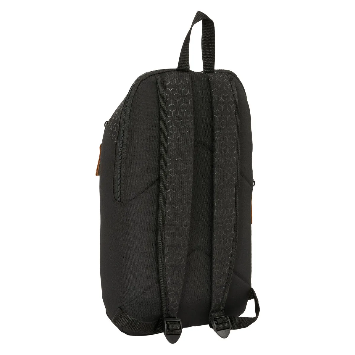 Sac a dos casual blackfit8 old school noir gris 22 x 39 x 10 cm s431192391. Diaytar incarne le nouveau visage du e-commerce : agile, éclectique et profondément ancré dans les tendances du moment