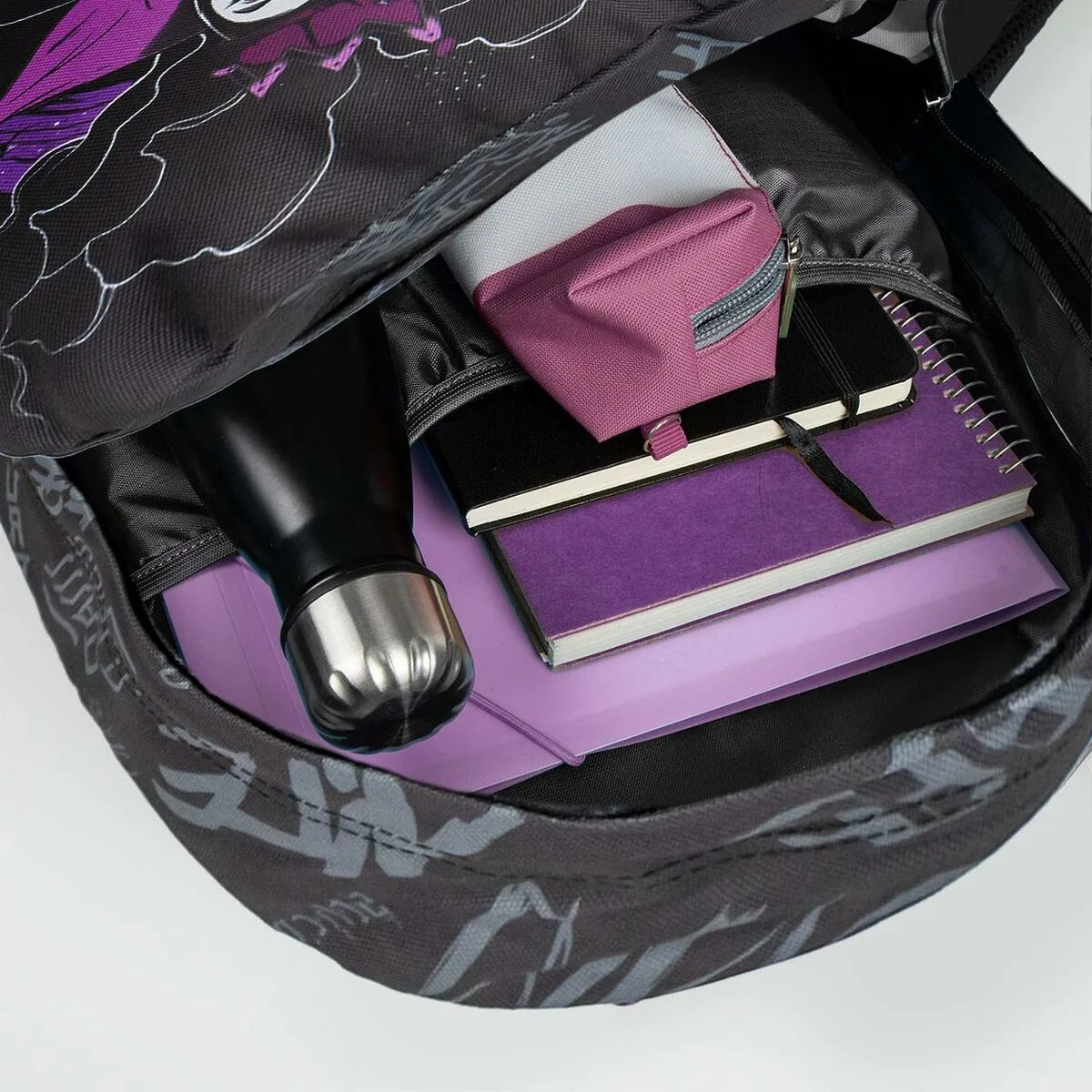 Sac a dos casual disney noir 32 x 4 x 42 cm s074026548. L'aventure Diaytar, c'est celle d'une équipe passionnée qui déniche pour vous les perles rares du marché généraliste