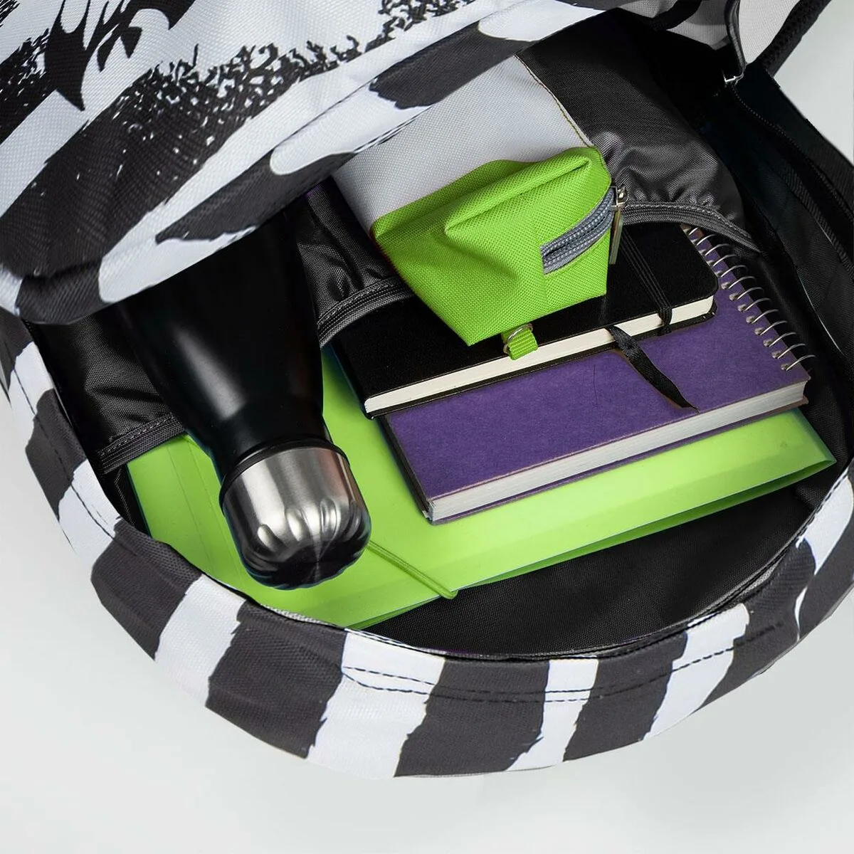 Sac a dos casual the nightmare before christmas noir 32 x 4 x 42 cm s074026242. Créez votre look signature avec les pièces mode sélectionnées par Diaytar.
