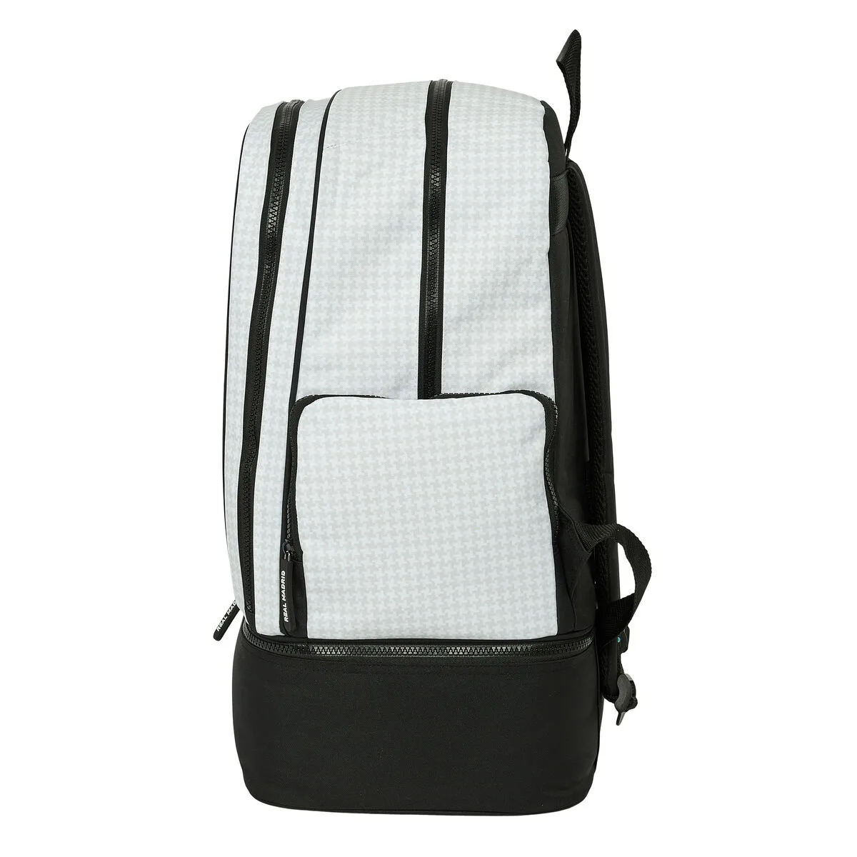 Sac a dos de sport real madrid c f 24 25 blanc gris 35 x 50 x 24 cm s431115983. Diaytar anticipe les tendances pour vous offrir le meilleur de la mode.