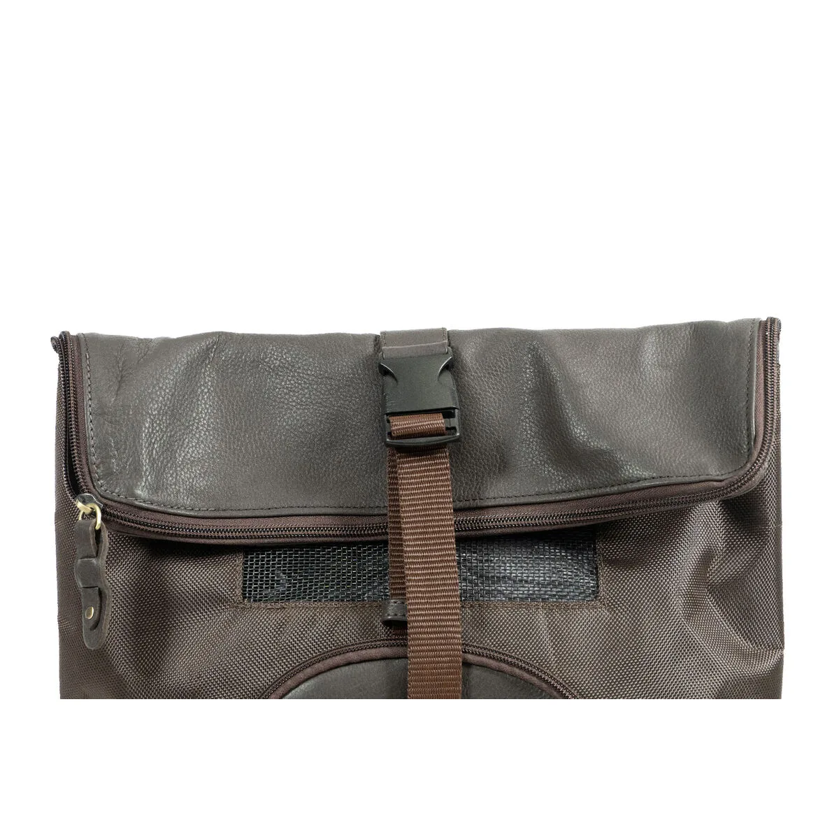 Sac a dos pour animaux de compagnie gloria ullassa marron s610525628. Chez Diaytar, nous sommes convaincus que le meilleur produit est celui qui allie utilité, beauté et innovation. C'est notre credo.