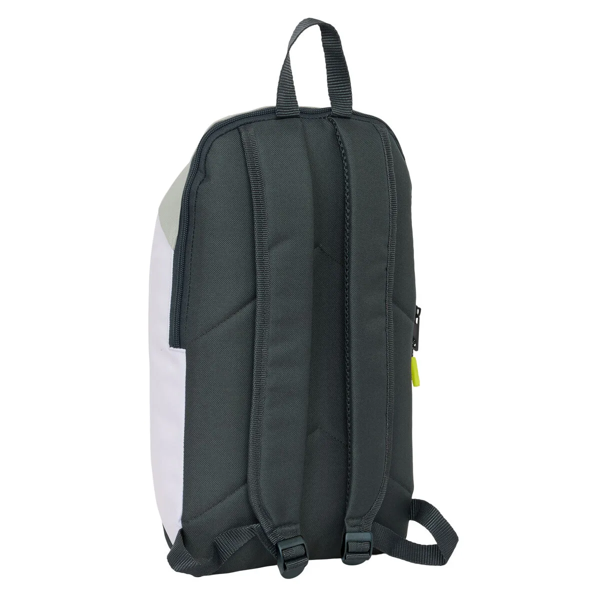 Sac a dos real madrid c f blanc 22 x 39 x 10 cm s431300369. Diaytar ne stocke pas des produits, il collectionne des pièces uniques pour enrichir votre quotidien.