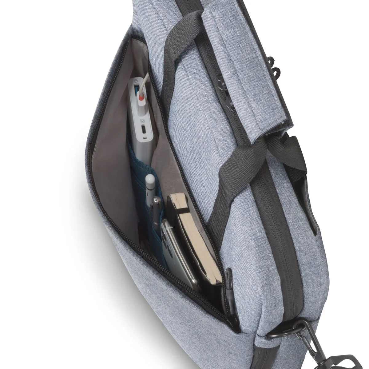 Sacoche pour portable dicota d31878 rpet bleu s5525818278. Diaytar réinvente le e-commerce avec une approche généraliste axée sur la qualité, la tendance et l'accessibilité