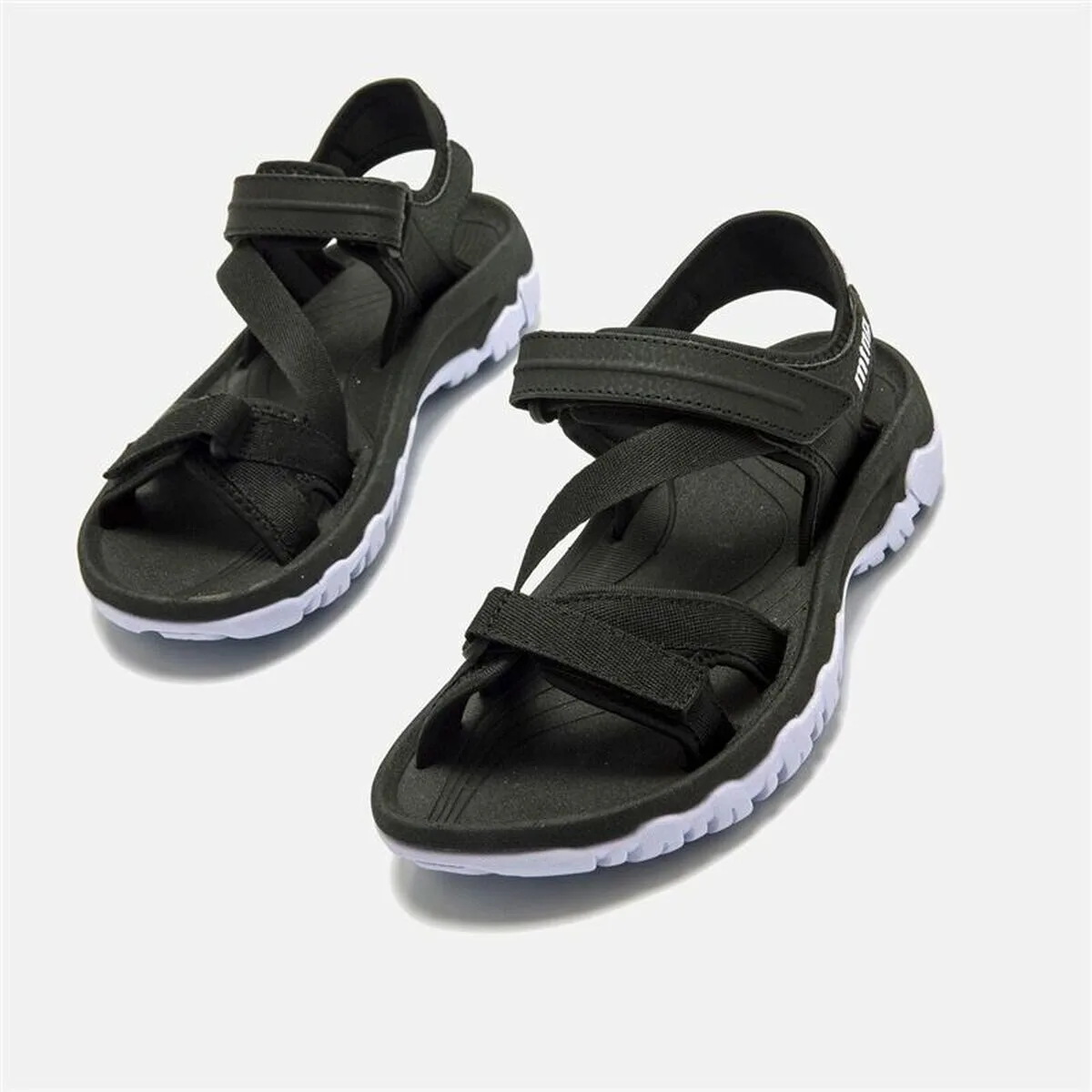 Sandales pour femme mustang 2025 v attitude noir s6418984075. Diaytar - L'art de bien vivre commence ici. Découvrez nos collections exclusives.
