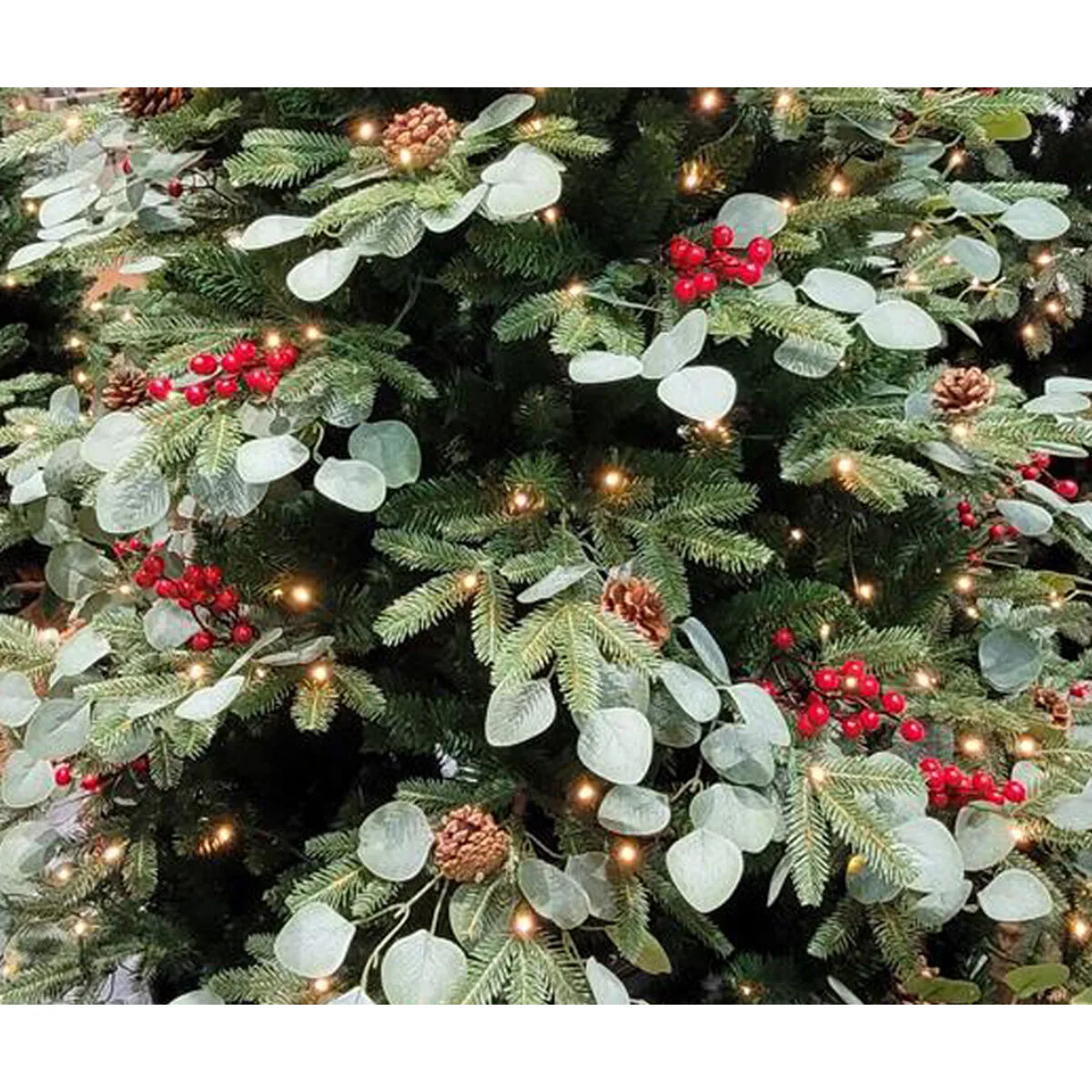 Sapin de noel home esprit rouge vert pvc metal 129 x 129 x 210 cm s305868042. Osez l'originalité avec les créations mode exclusives de Diaytar.