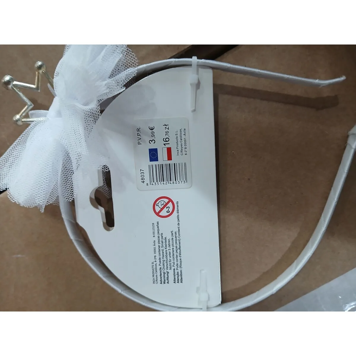 Serre tete inca couronne tulle s243052411. Diaytar mise sur l'intelligence collective : notre communauté nous guide pour dénicher les produits les plus plébiscités.