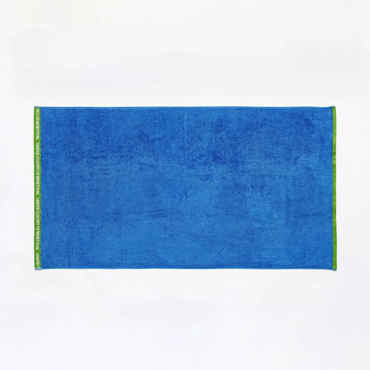 Serviette de plage benetton be143 bleu 160 x 90 cm s791934638. Découvrez la diversité Diaytar : une infinité de produits pour la maison, le travail, les loisirs, tous dans l'air du temps