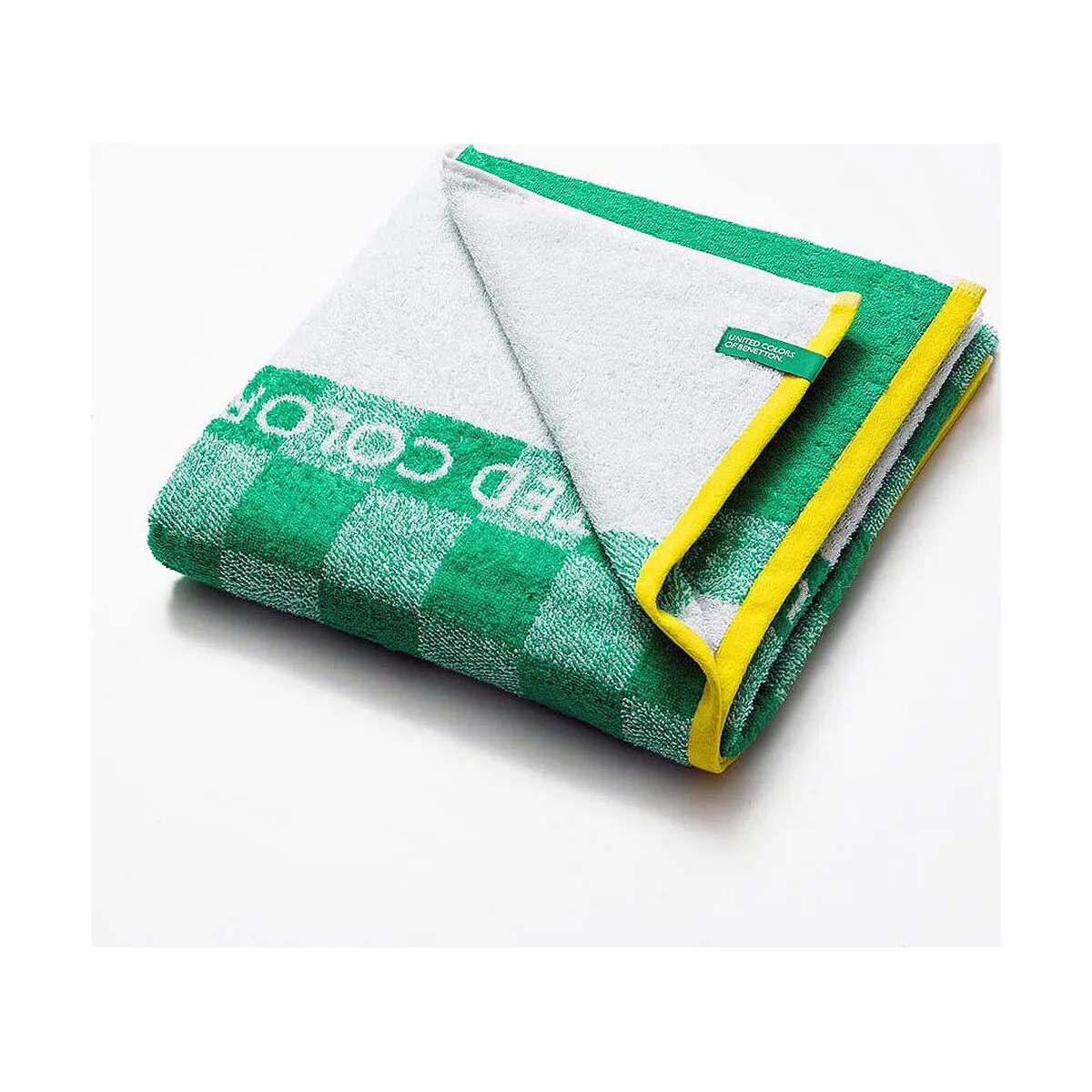 Serviette de plage benetton be148 140 x 170 cm vert s791935574. Diaytar, l'art de mélanger les genres : trouvez l'équipement électronique parfait et l'objet déco qui lui correspondra