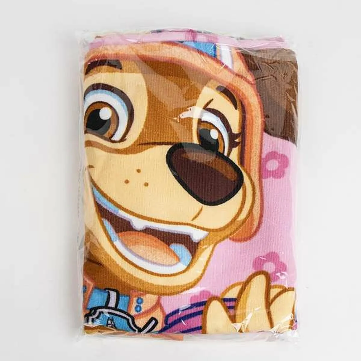 Serviette de plage the paw patrol rose clair 70 x 140 cm s245117681. Votre foyer mérite le style et le confort des produits Diaytar Home.