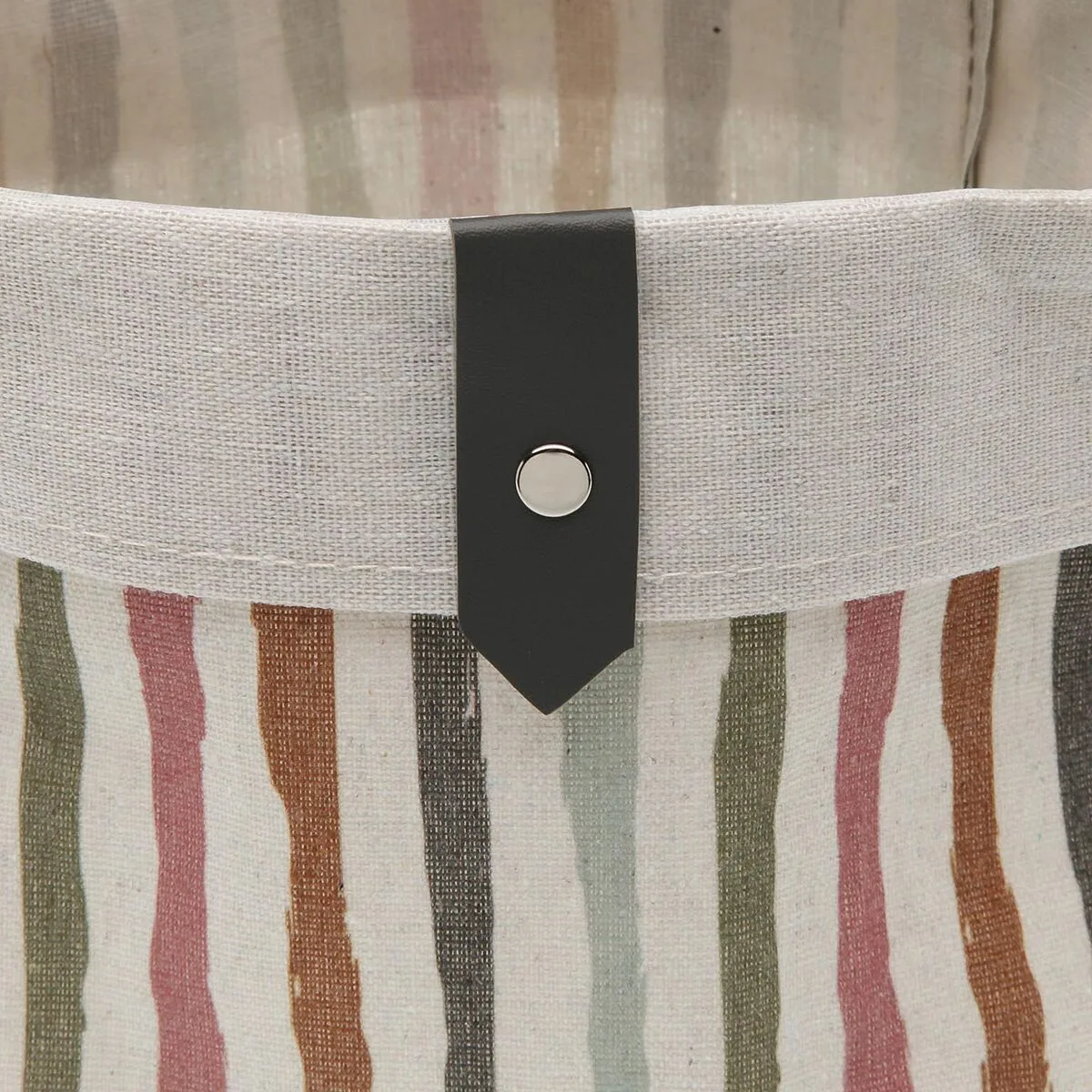 Set de basket versa ligne 14 x 14 x 14 cm s341453938. Nous sommes les archéologues du produit parfait. Diaytar exhume pour vous les trésors cachés du marché.