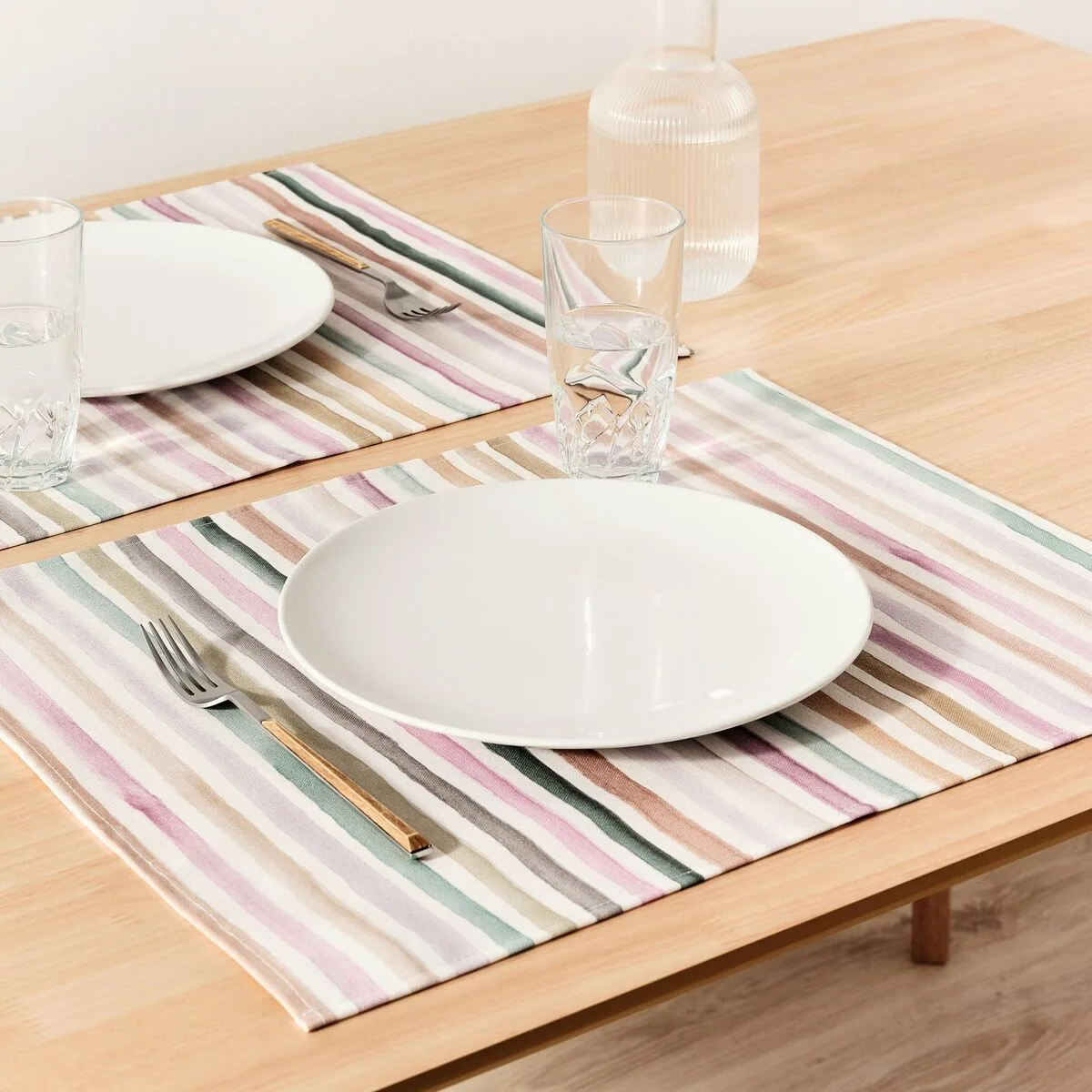 Set de table belum naiara 4 100 multicouleur 50 x 40 cm rayures 2 unites s980527642. La force de Diaytar : comprendre vos besoins et vos désirs pour vous proposer les produits les plus adaptés et les plus désirables