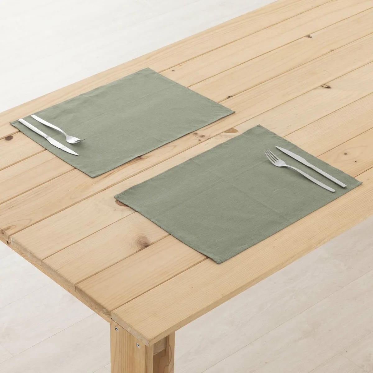 Set de table belum vert multicouleur 45 x 35 cm 2 unites s980285852. Diaytar, c'est le manifeste d'un shopping plus intelligent, plus rapide, et résolument plus gratifiant.