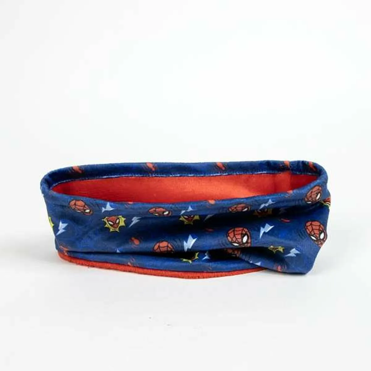 Snood polaire spider man bleu s074089680. Révélez votre style avec la collection capsule Diaytar, limitée et exclusive.