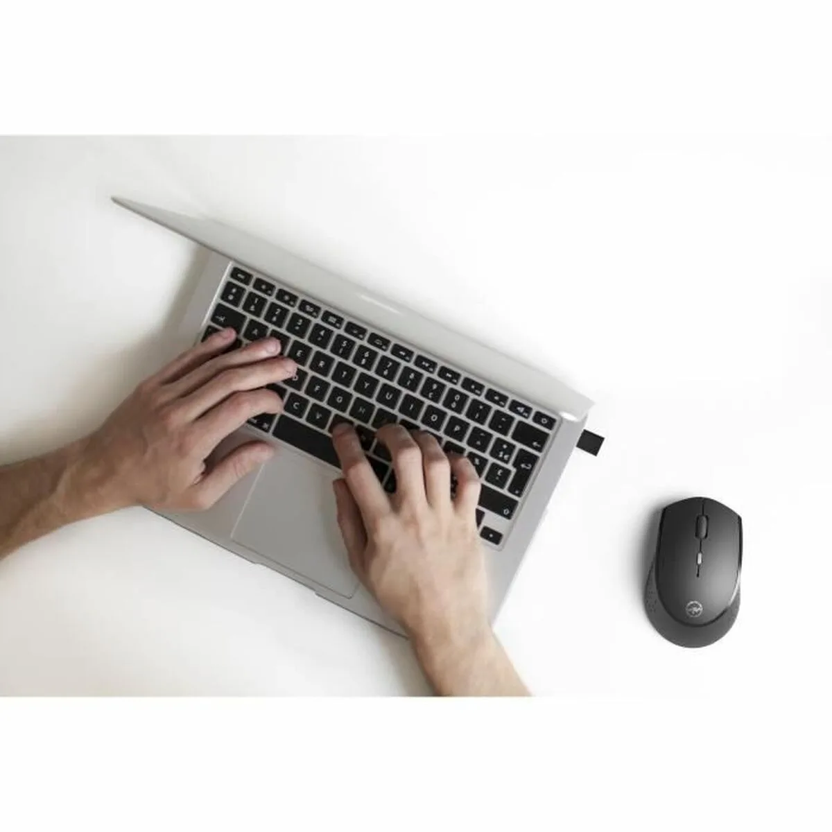 Souris bluetooth sans fil mobility lab noir s719138116 Souris bluetooth sans fil mobility lab noir s719138116. Révélez votre style avec la collection capsule Diaytar, limitée et exclusive.