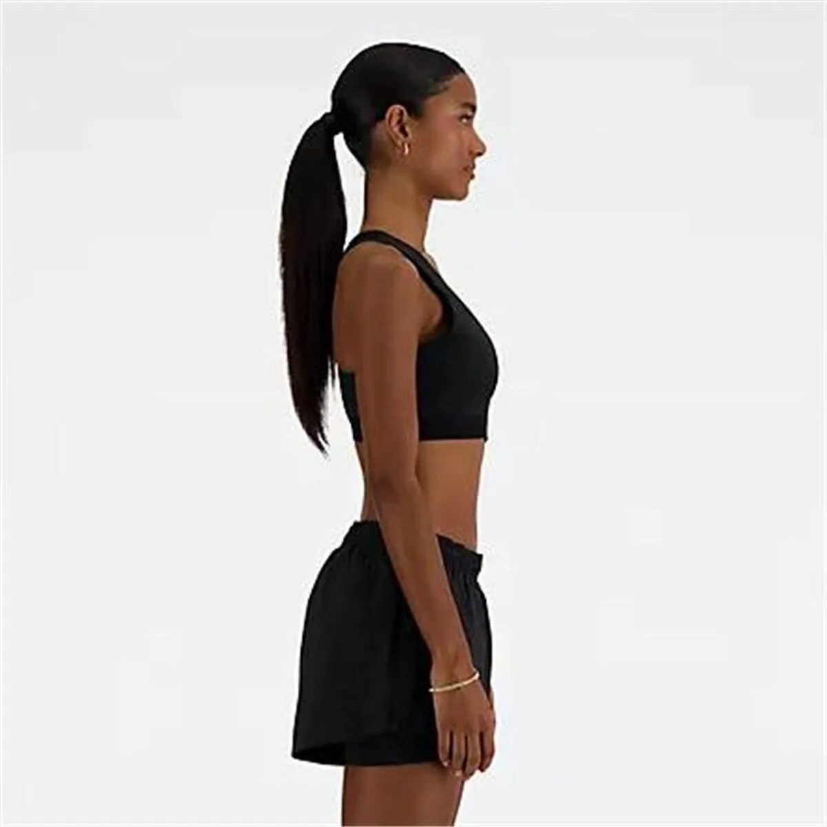 Soutien gorge de sport new balance sleek medium noir s6415094648. Soyez à la pointe de la tendance et de la technologie avec Diaytar, votre partenaire pour un shopping généraliste avisé