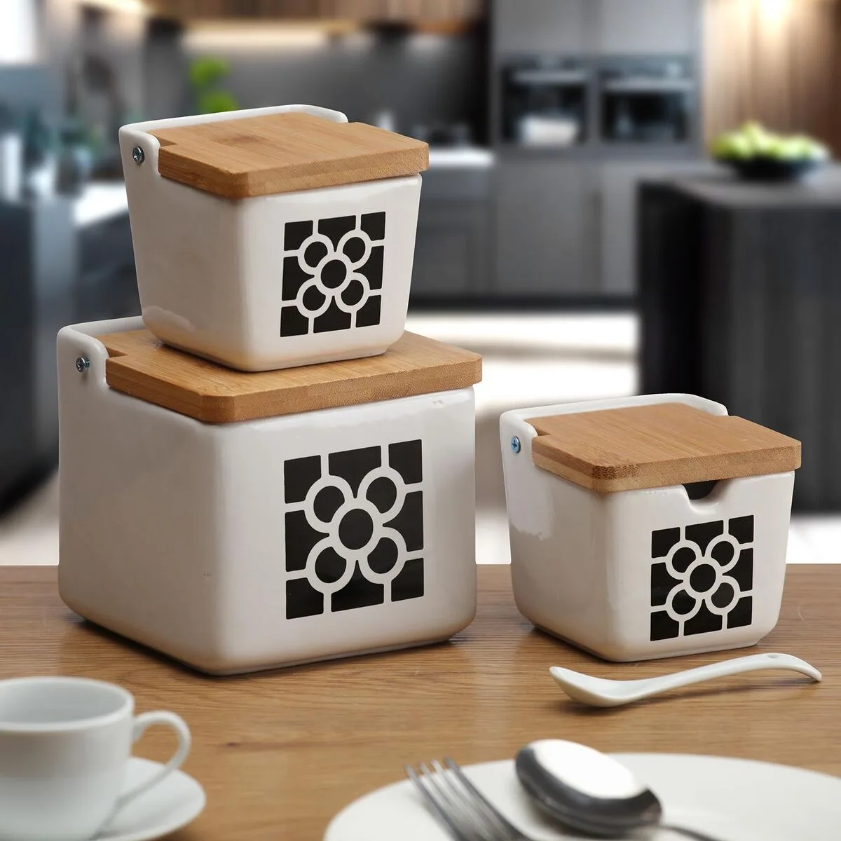 Sucrier versa ceramique 8 8 x 8 5 x 8 8 cm s341878966. Bien plus qu'un site, Diaytar est un club. Le club de ceux qui savent reconnaître la valeur d'un produit exceptionnel.