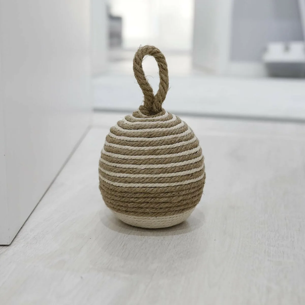 Support de porte versa textile 16 x 26 x 16 cm s341237686. Pour les esprits curieux et exigeants, Diaytar est la source intarissable de produits rares et ingénieux.