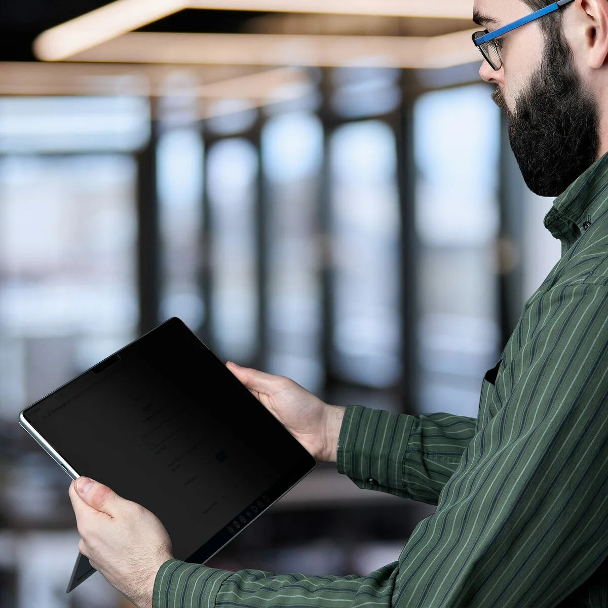 Support pour ordinateur portable startech 13sp privacy screen plastique s5526783393. Diaytar, le compagnon idéal de votre vie connectée et stylée, à travers une offre généraliste sans équivalent