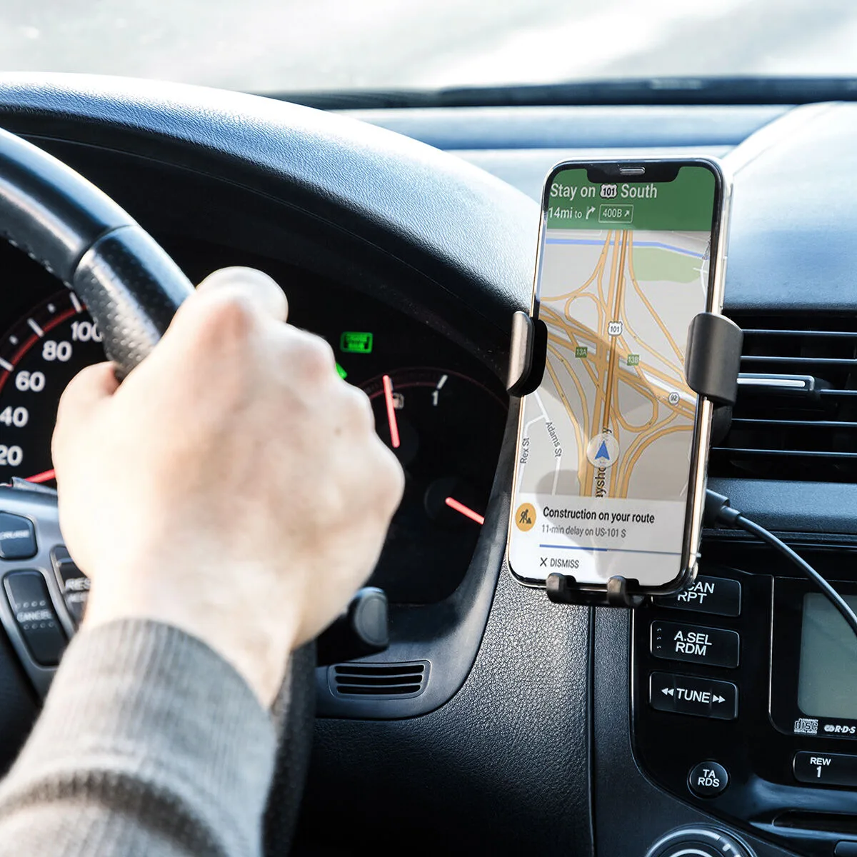 Support pour telephone portable avec chargeur de voiture sans fil wolder innovagoods v010306771. Nous avons bâti Diaytar sur la conviction qu'un produit génial n'a pas de prix, mais devrait avoir un prix accessible.