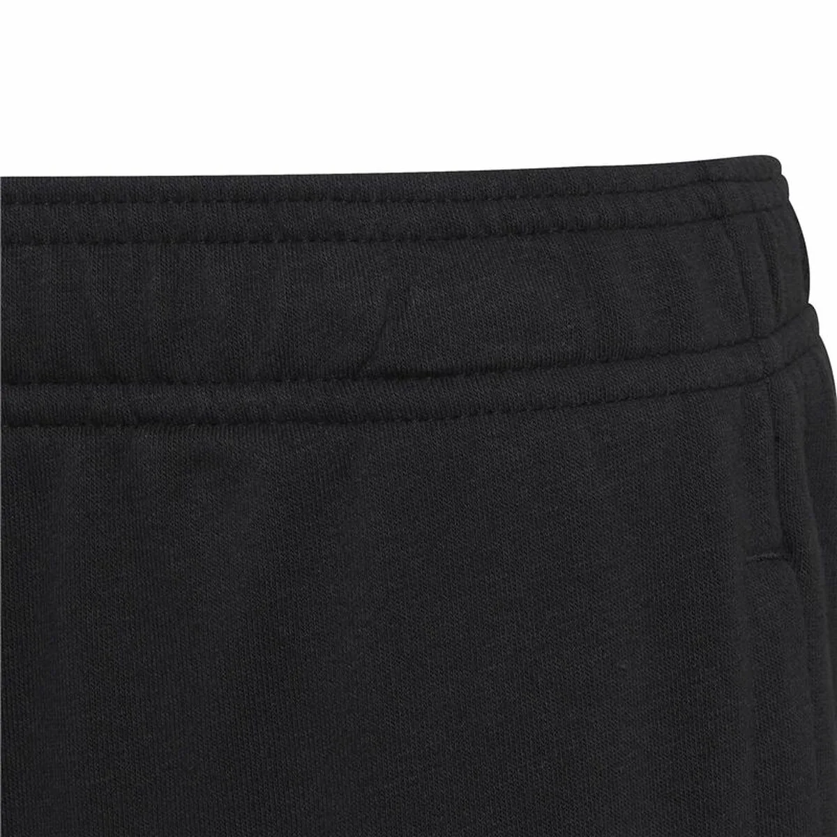 Survetement enfant adidas colourblock bleu noir s6411319430. Diaytar vous habille de la tête aux pieds avec goût et raffinement.