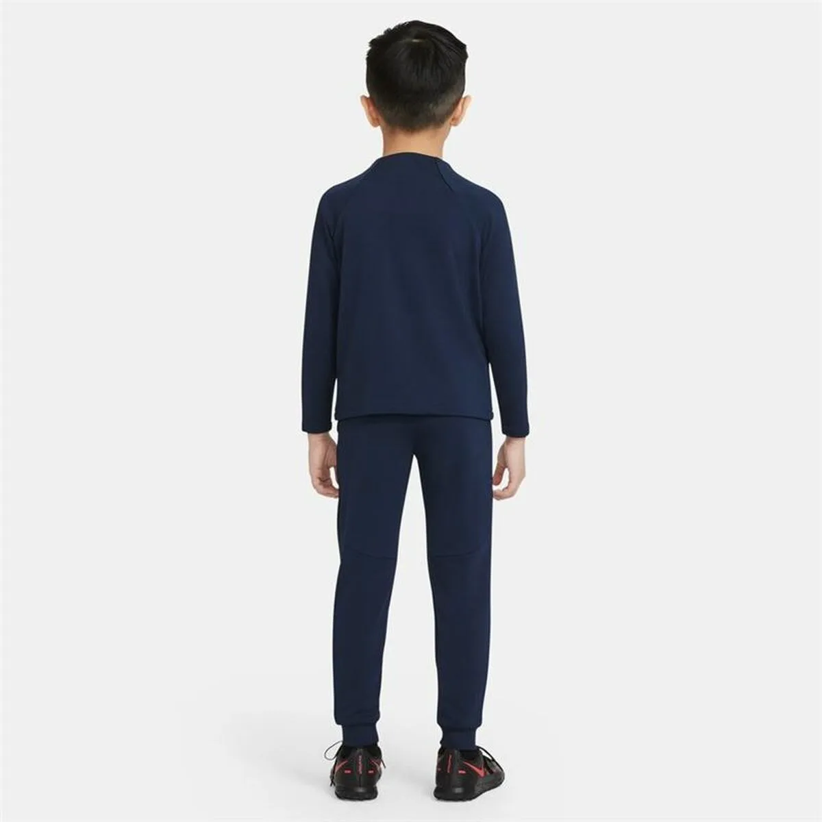 Survetement enfant nike dri fit academy pro bleu fonce s6418966422. Bienvenue dans l'écosystème Diaytar, où chaque produit a été pensé pour s'intégrer parfaitement dans votre vie moderne