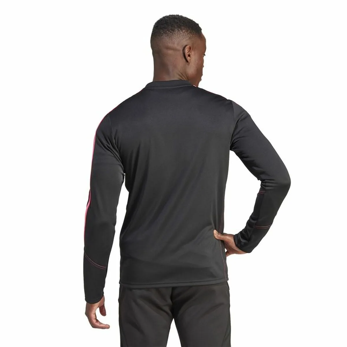 Survetement pour adultes adidas tiro23 cb trtop noir s6414710715. Diaytar, c'est la vitrine permanente des innovations produits qui vont faire parler d'elles dans les mois à venir.