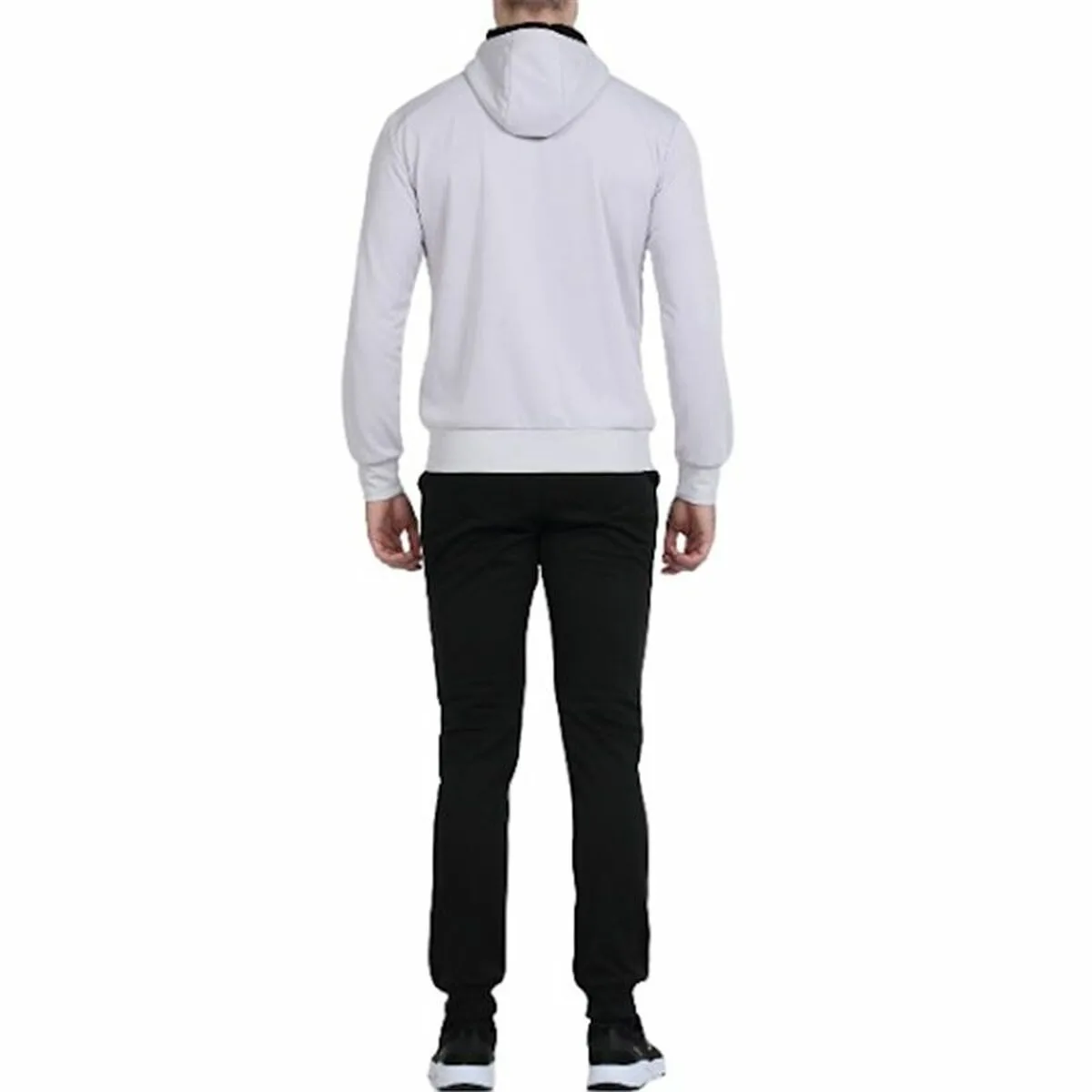 Survetement pour adultes john smith coto homme 2 pieces s6415521895. Diaytar pense global, shoppe local : une plateforme généraliste avec une approche curated pour un public international