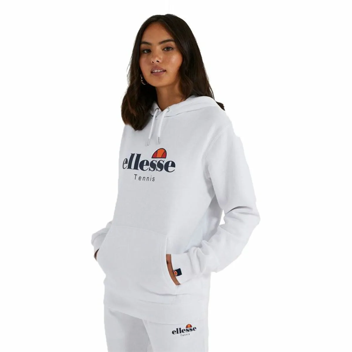 Sweat a capuche femme ellesse ascellare blanc s648960268. Pour vous, nous avons créé Diaytar : l'antidote à la monotonie shopping, une injection régulière de produits novateurs.