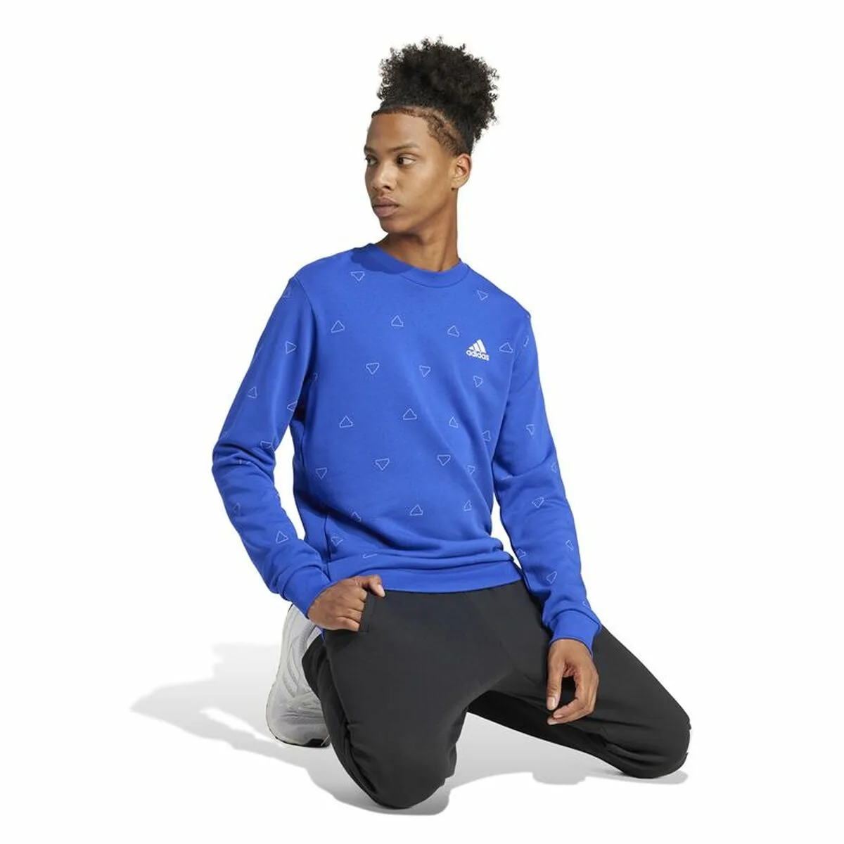 Sweat sans capuche homme adidas mngrm bleu s6417083378. Diaytar est le trait d'union entre le monde de la tech et celui du lifestyle, pour une expérience utilisateur sans faille.