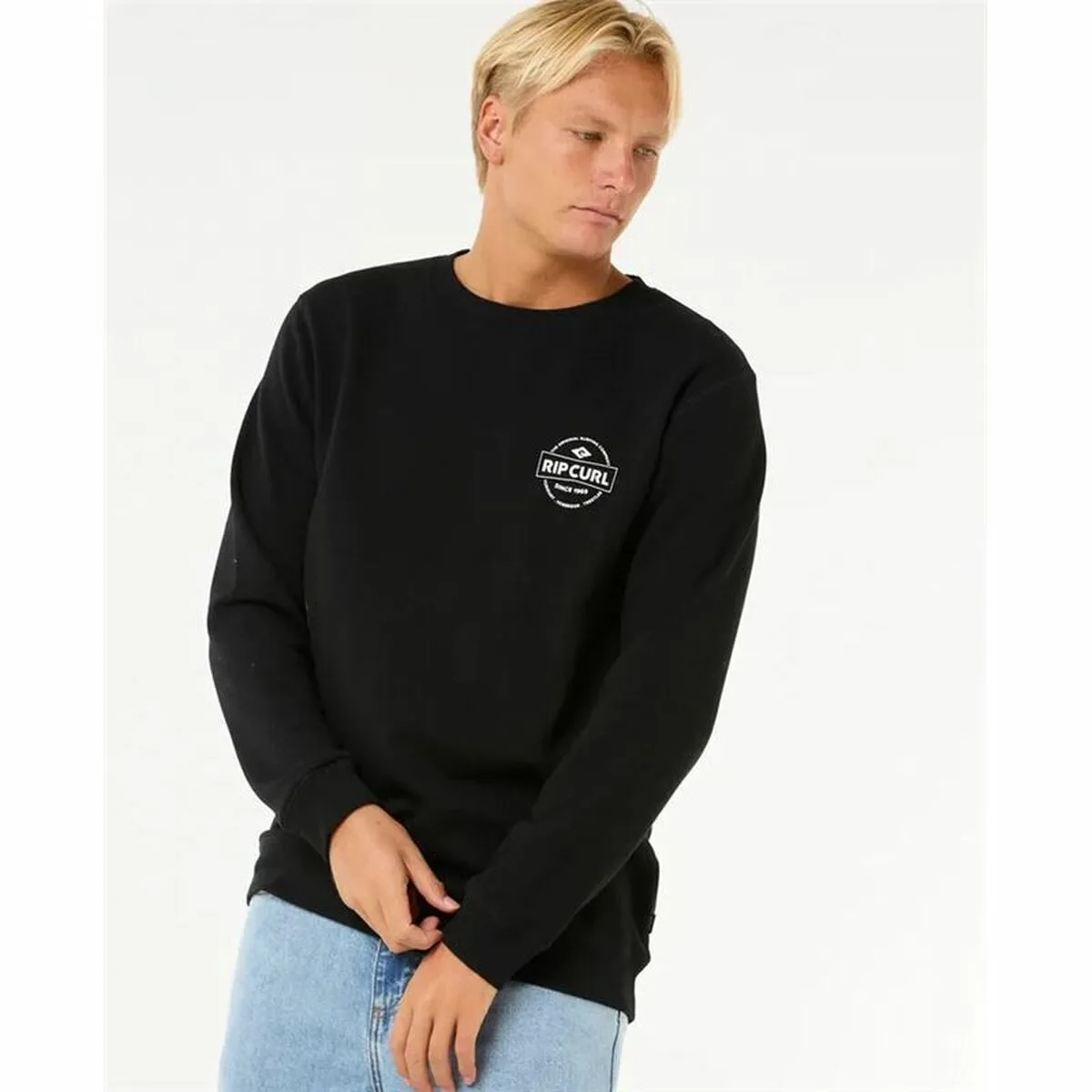 Sweat sans capuche homme rip curl stapler crew noir s6418458775. Nous avons rêvé Diaytar pour vous. Une plateforme où chaque clic est une promesse de découverte et de satisfaction.
