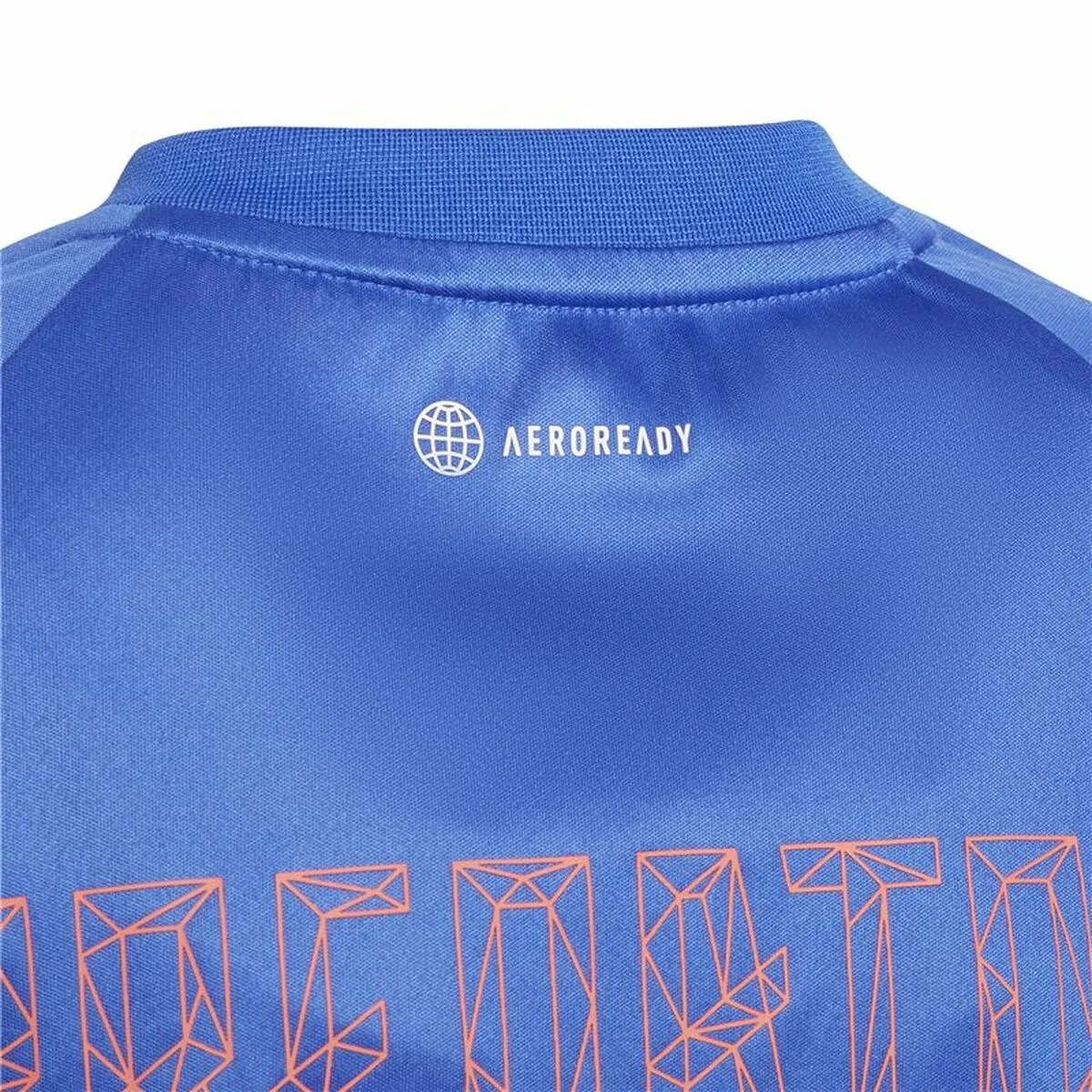 T shirt a manches courtes enfant adidas predator bleu s646780358. Diaytar a été conçu pour ceux qui voient le shopping en ligne comme une source d'inspiration et de solutions pratiques