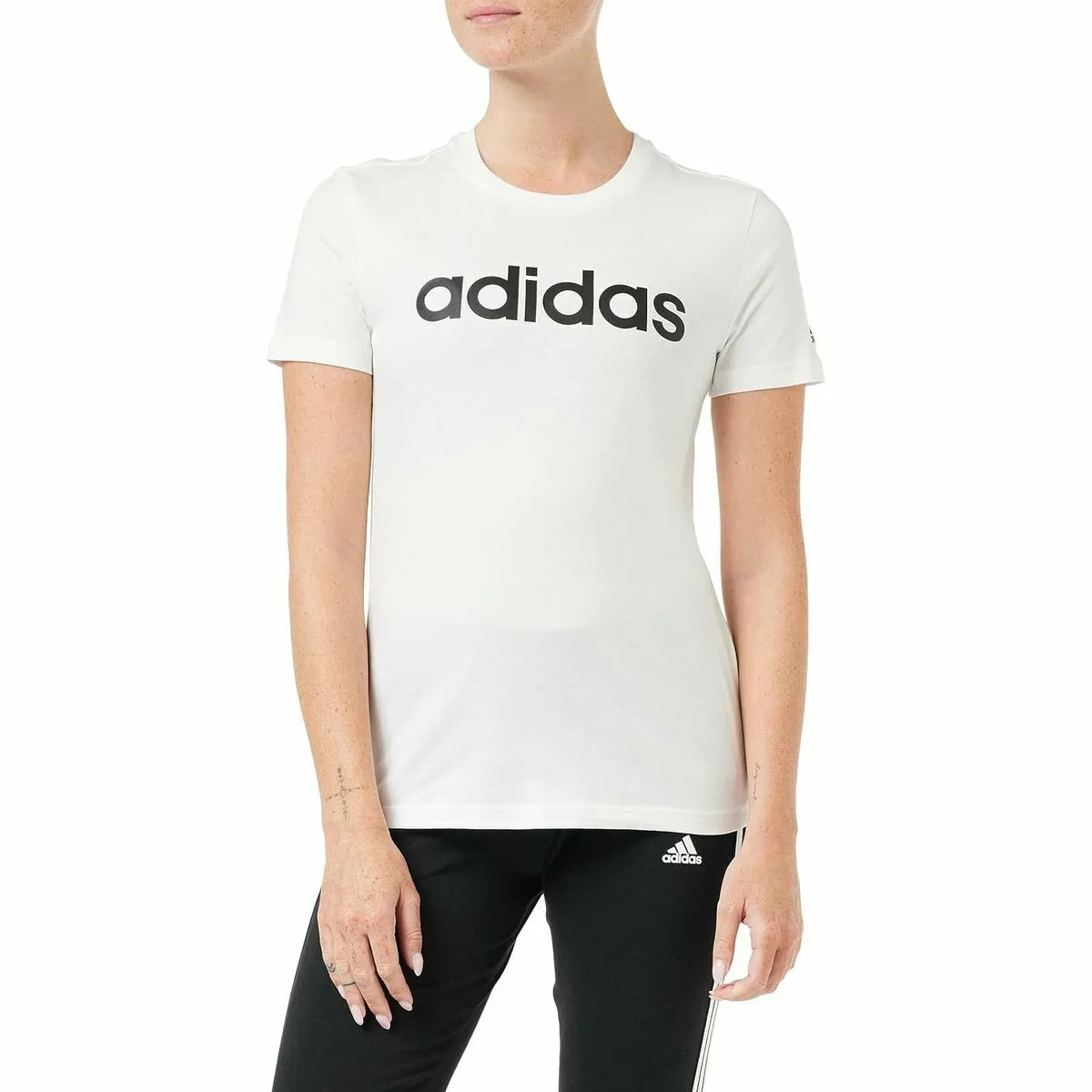T shirt a manches courtes femme adidas blanc s6417461931. L'esprit Diaytar : une curiosité insatiable pour dénicher les produits généraux et électroniques qui feront demain